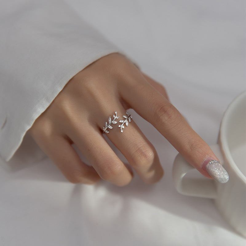 Elegant vinranke ring | Sammen mot brystkreft