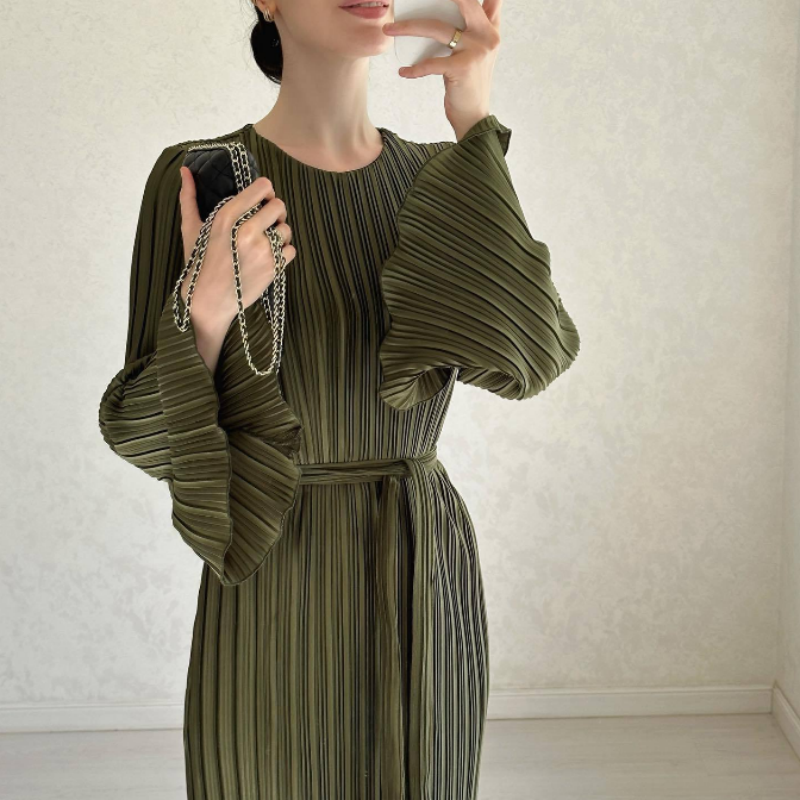 Elvi™ – Elegant Flared Kjole