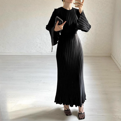 Elvi™ – Elegant Flared Kjole