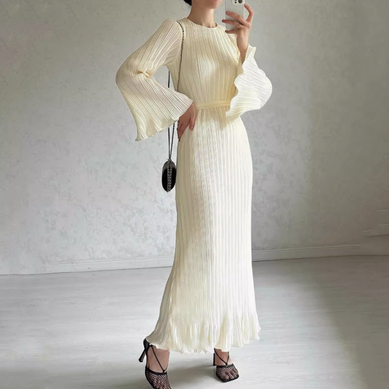 Elvi™ – Elegant Flared Kjole